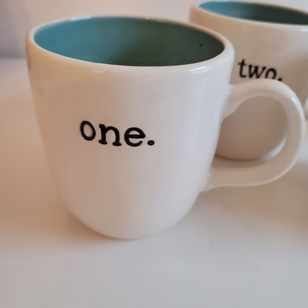 Magenta Exclusive by Rae Dunn White and Blue Modern  Mugs Set of 4 Numbered - Picture 2 of 11